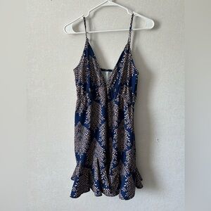 CUPSHE | Navy and Beige Patterned Dress | Size Medium